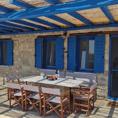 Zoe With Seaview Near Golden Holiday home Chrisi Akti (Paros)